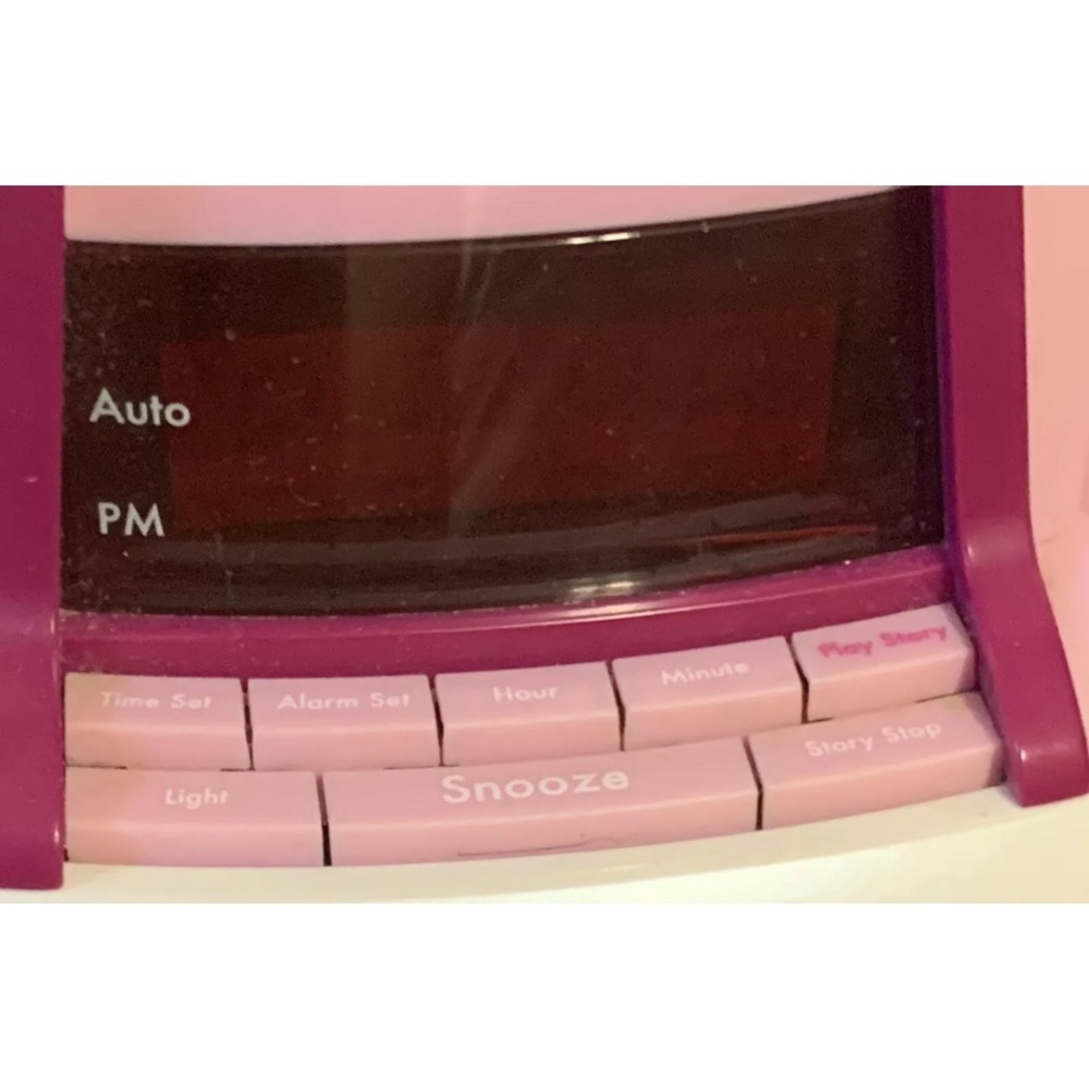 Disney Princess Castle Story Telling Alarm Pink Clock with Radio P350ACR Tested - Picture 2 of 12
